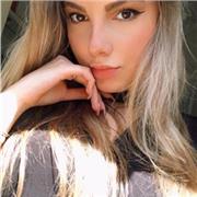 Studentessa offre ripetizioni in Italiano e Matematica